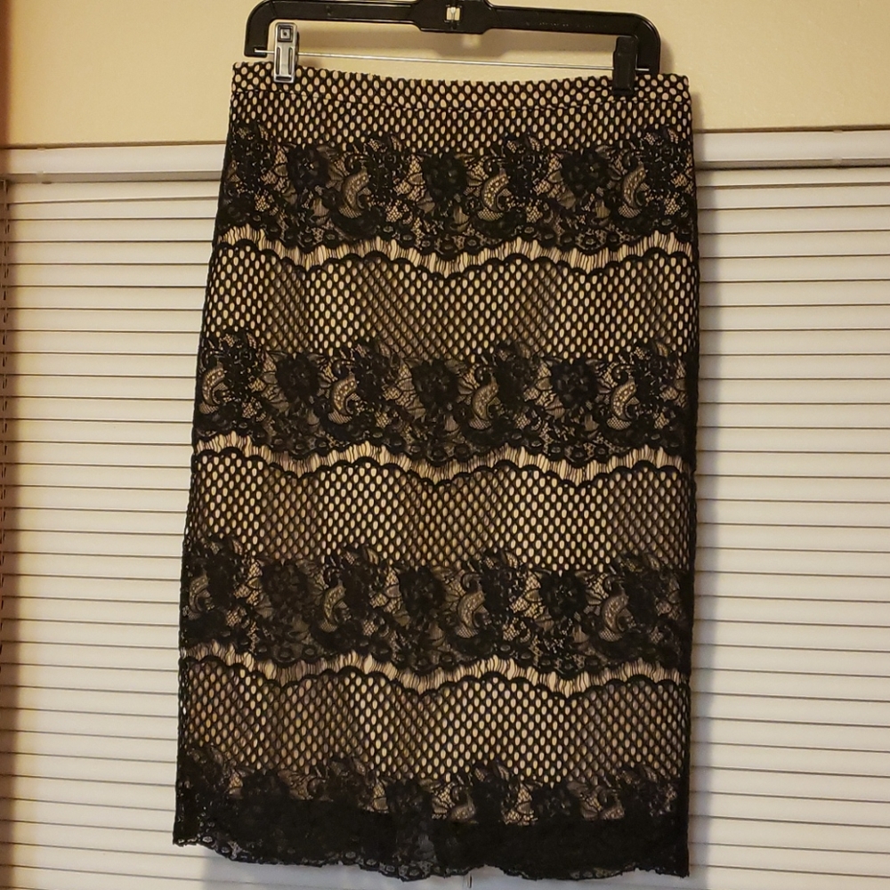 NY&Co Eva Mendes Black and Beige Lace Skirt